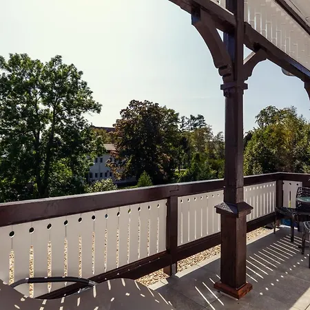 Aplend Dr Szontagh Est 1876 Hotel 4*