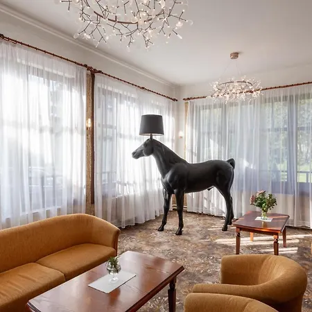 Hotel Aplend Dr Szontagh Est 1876