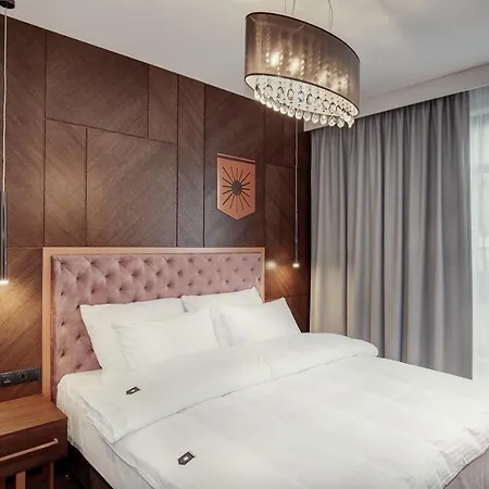 Aplend Dr Szontagh Est 1876 4*