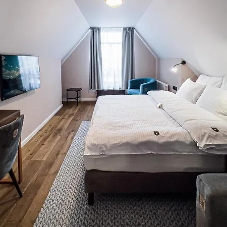 Hotel Aplend Dr Szontagh Est 1876