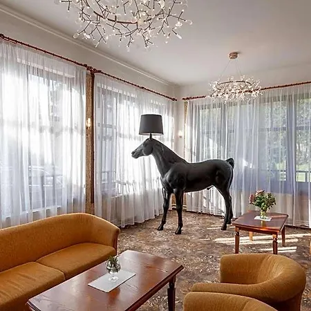 Aplend Dr Szontagh Est 1876 Hotel